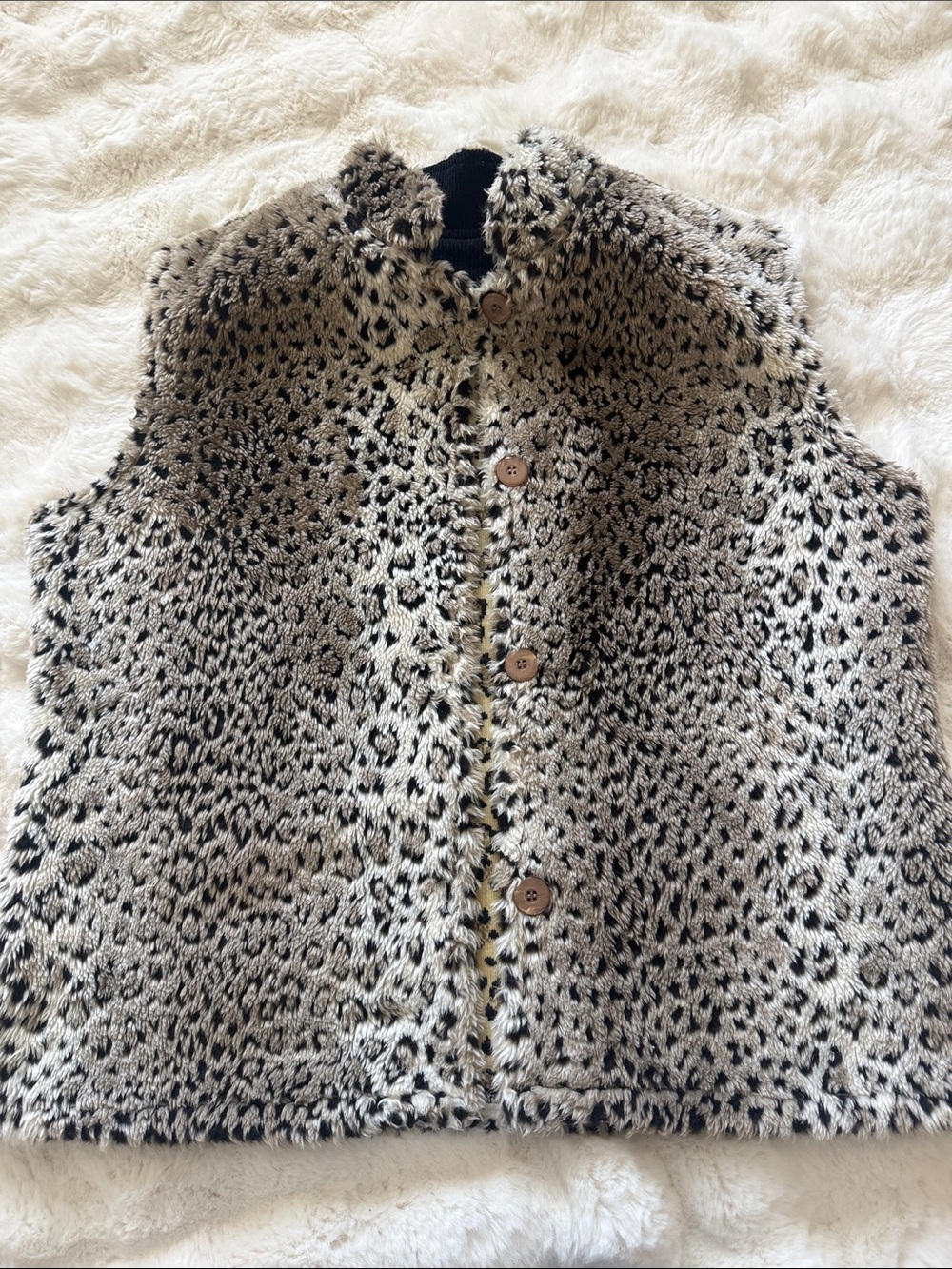 Coldwater Creek Faux Fur Leopard-Print Vest in Beige and Black - Picture 2 of 6